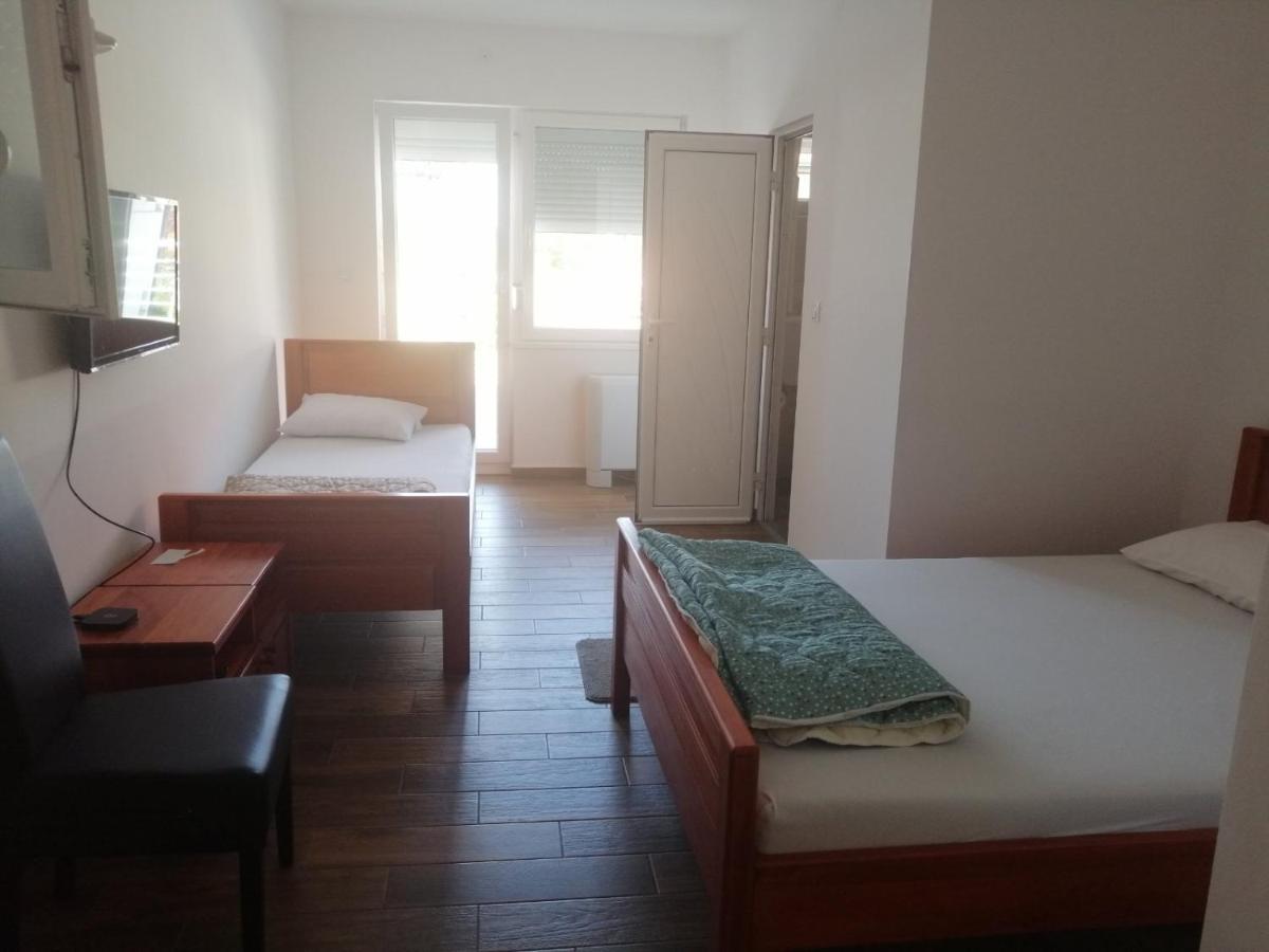 Vas Kutak - Sobe Lux Za Izdavanje Motel Obrenovac  Exterior photo