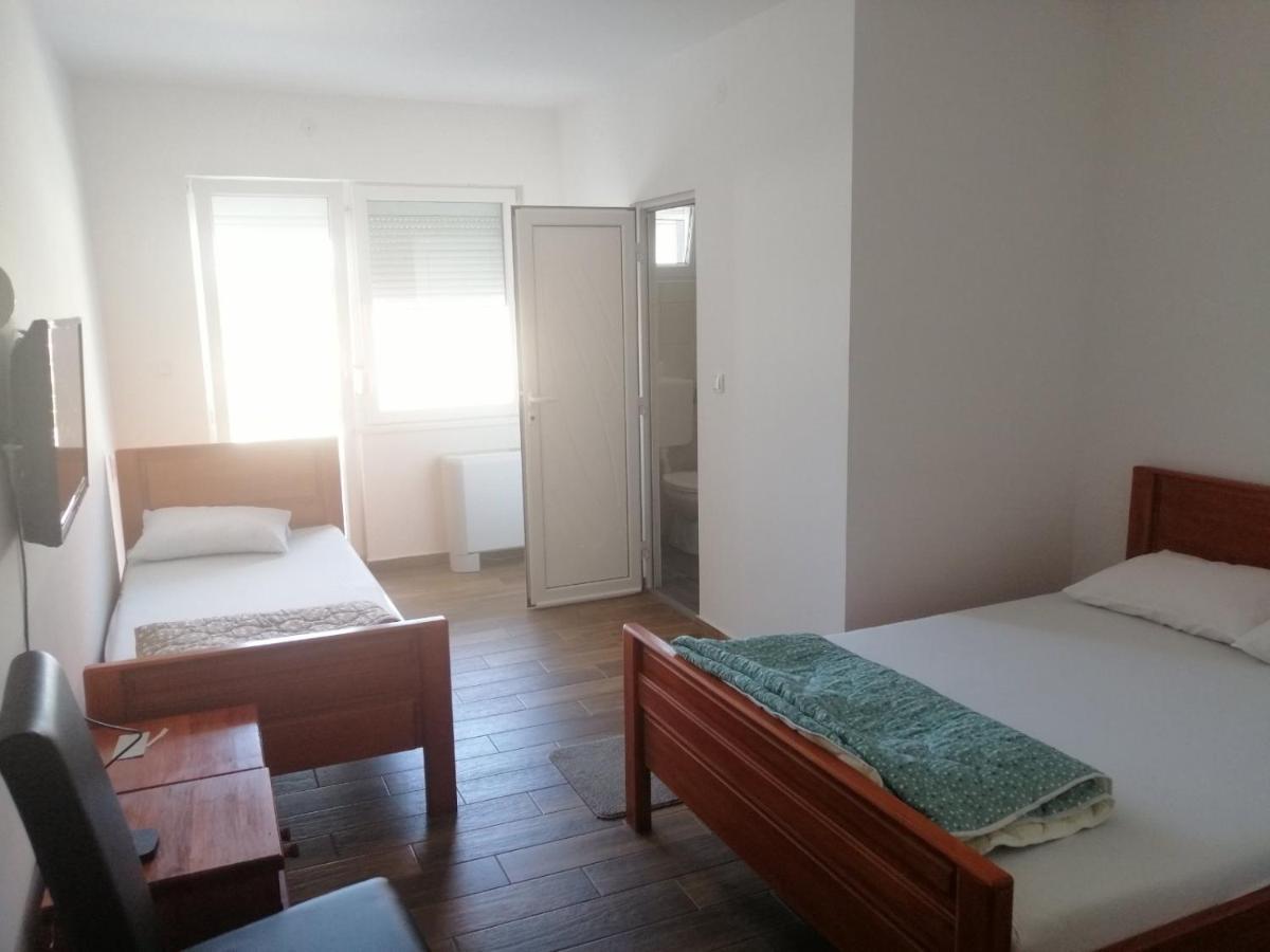 Vas Kutak - Sobe Lux Za Izdavanje Motel Obrenovac  Exterior photo