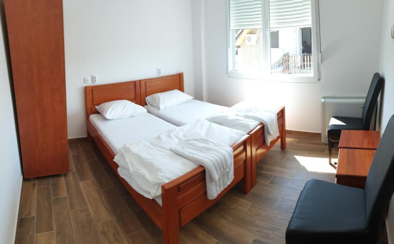 Vas Kutak - Sobe Lux Za Izdavanje Motel Obrenovac  Exterior photo