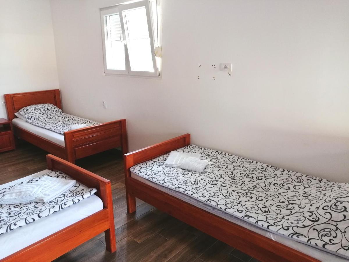 Vas Kutak - Sobe Lux Za Izdavanje Motel Obrenovac  Exterior photo