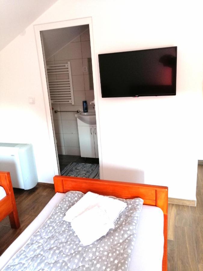 Vas Kutak - Sobe Lux Za Izdavanje Motel Obrenovac  Exterior photo