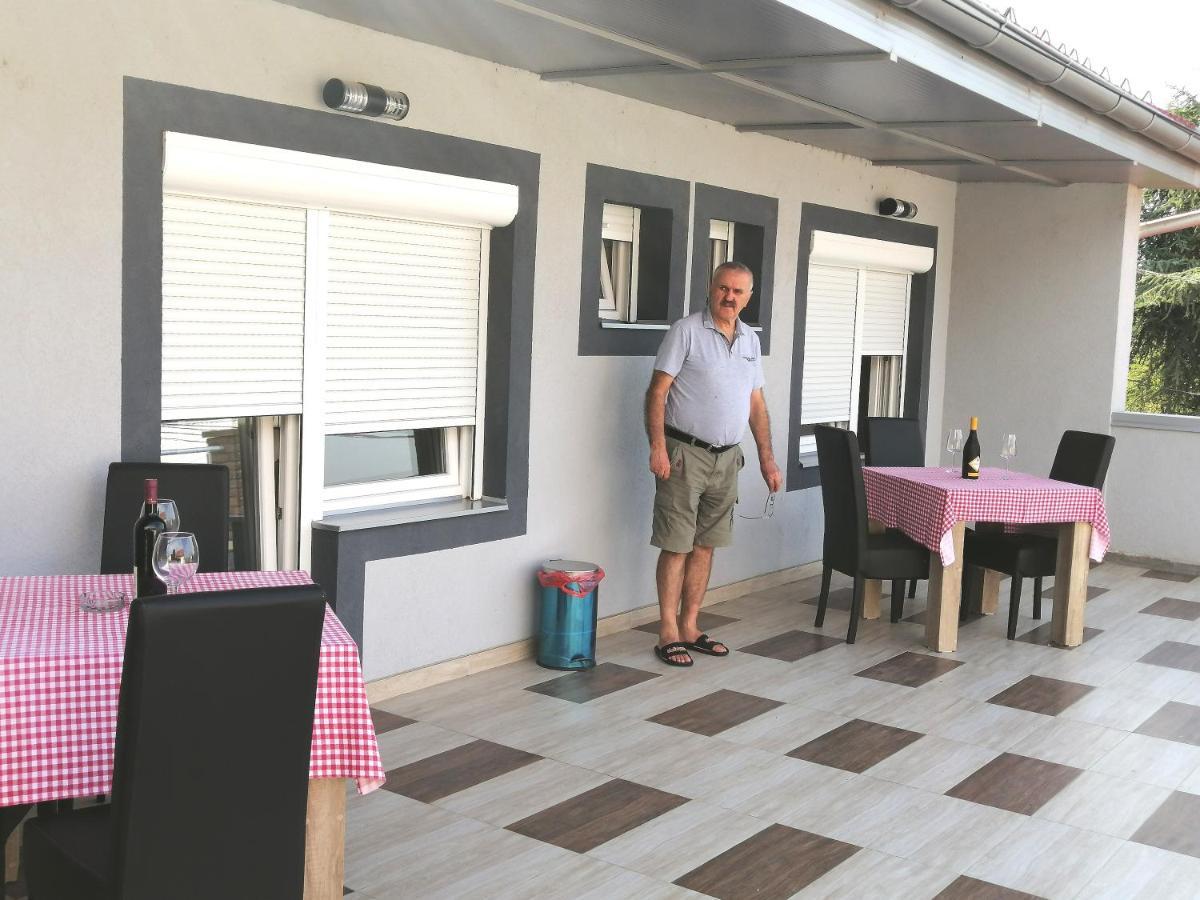 Vas Kutak - Sobe Lux Za Izdavanje Motel Obrenovac  Exterior photo