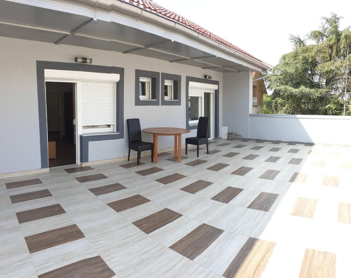 Vas Kutak - Sobe Lux Za Izdavanje Motel Obrenovac  Exterior photo