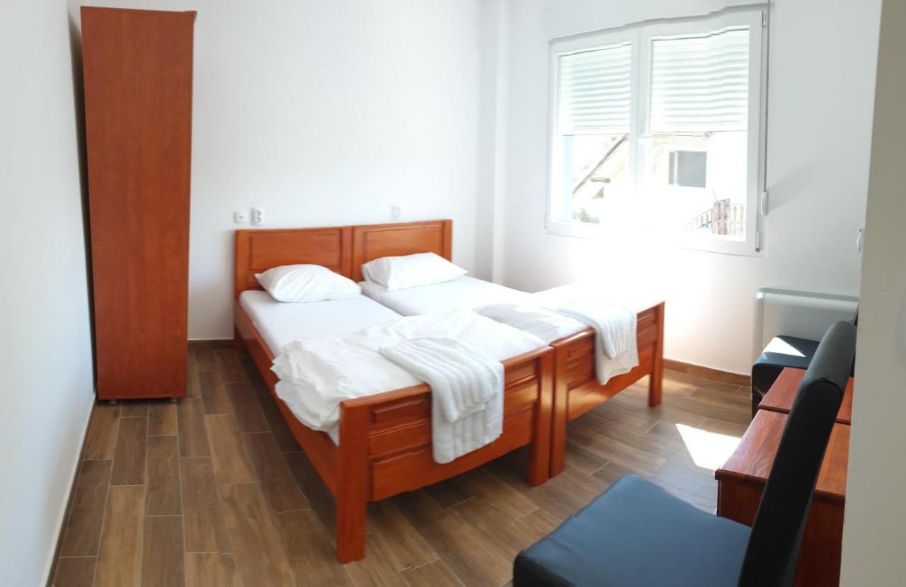 Vas Kutak - Sobe Lux Za Izdavanje Motel Obrenovac  Exterior photo